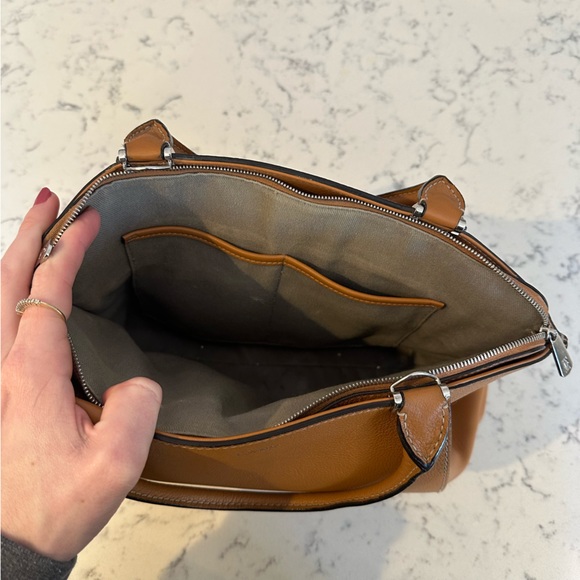 Cartier Tan Leather Medium C De Cartier bag - Picture 3 of 8